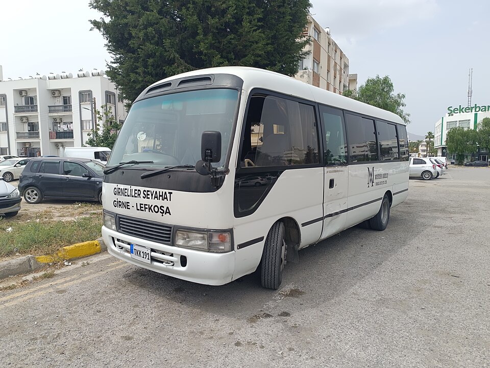 Toyota Coaster — photo d’illustration