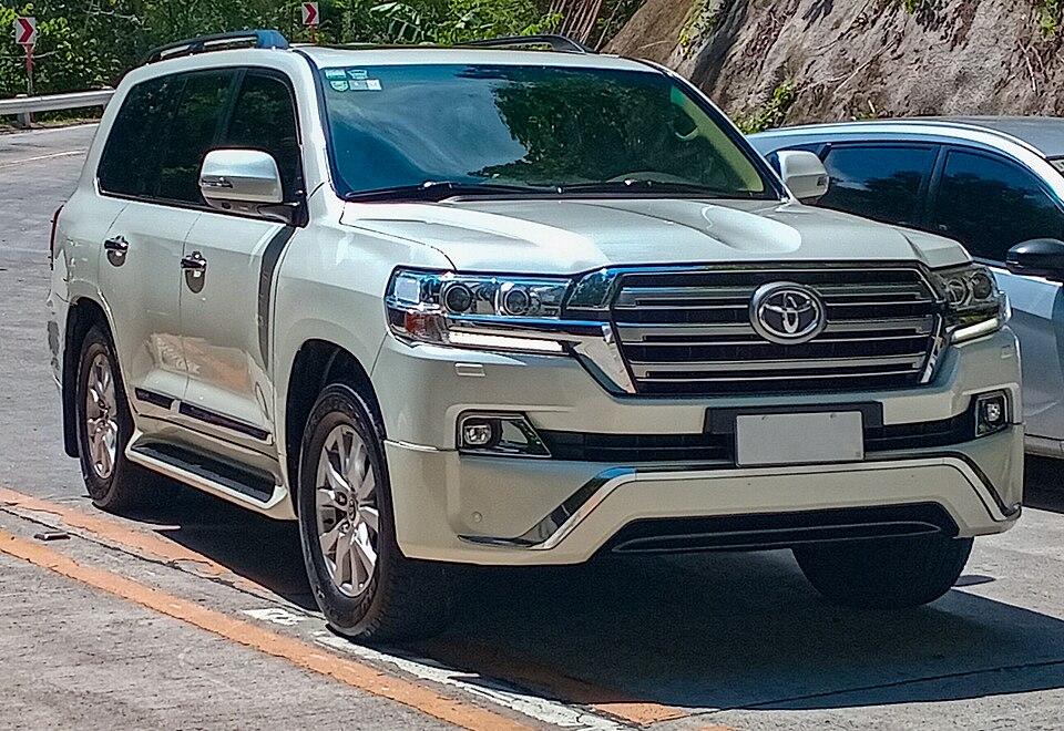 Toyota Land Cruiser GXR 2020 — photo d’illustration